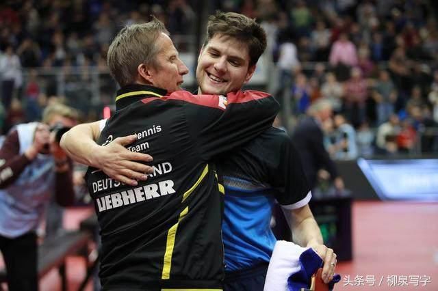 爱游戏官方入口-日本队轻取法国队，奥恰洛夫扛起全队