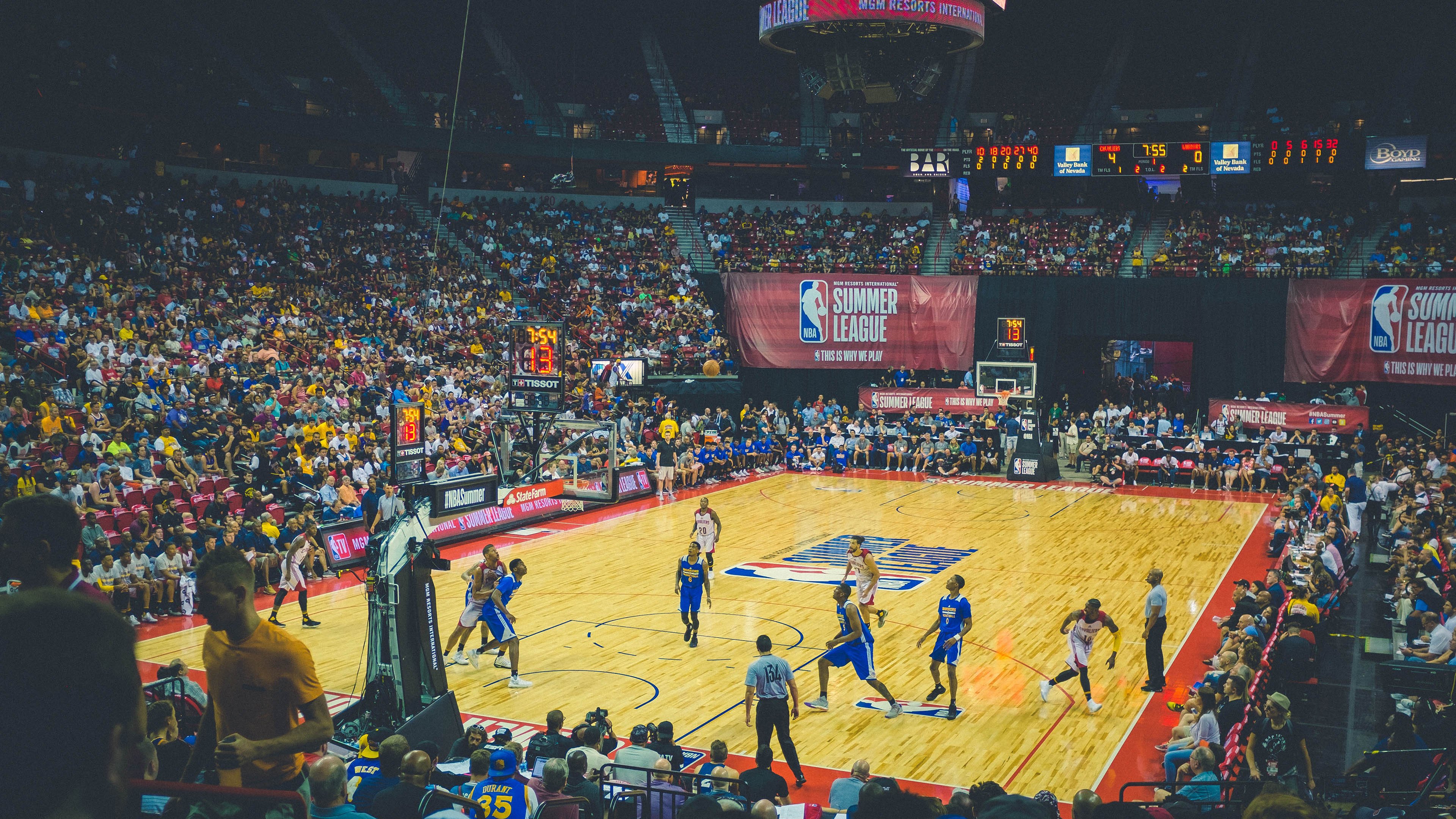 爱游戏大厅-浙江队对阵雷霆,英格拉姆数据全面爆炸,一场比赛如何改写中美篮球叙事?